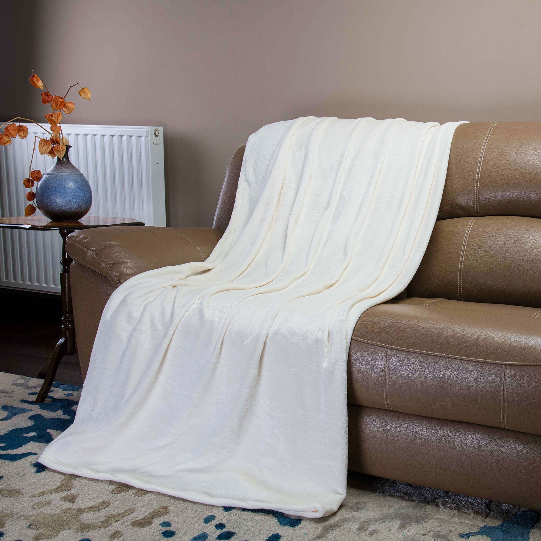 Blanket (Cream) Fleece Throw Blanket for Couch Sofa or